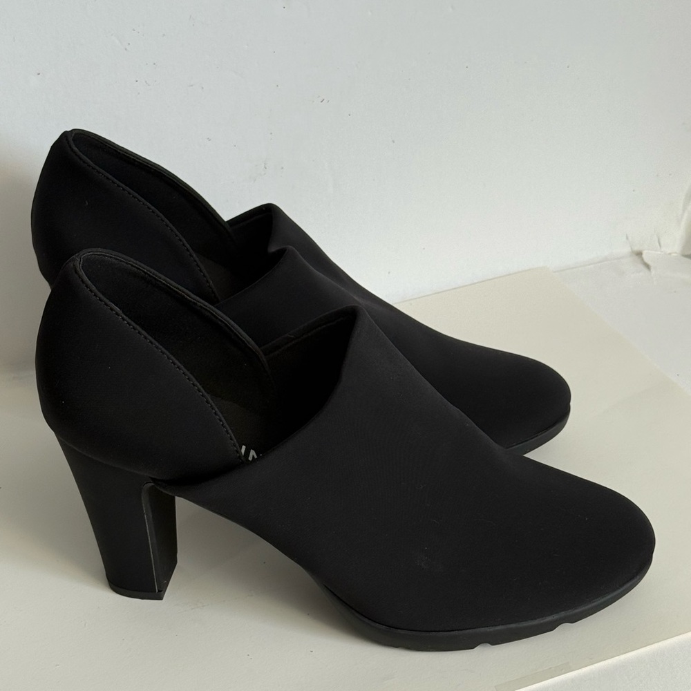 Anne Klein Xolis Memory Foam Pumps
